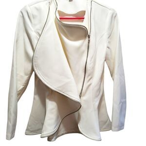 Haoduoyi Fitted Ivory jacket by  Med.